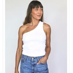 PERFECT WHITE TEE ONE Shoulder BLONDIE ON sugar NWT